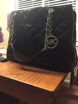 Michael Kors, 12000 SE 82nd Ave, Ste 1035, Happy Valley, OR